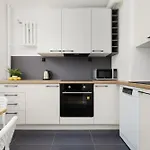 Bright For 4 People In By Renters