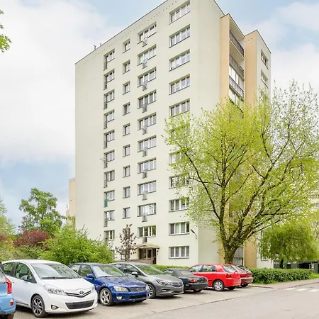Bright For 4 People In By Renters Warszawa